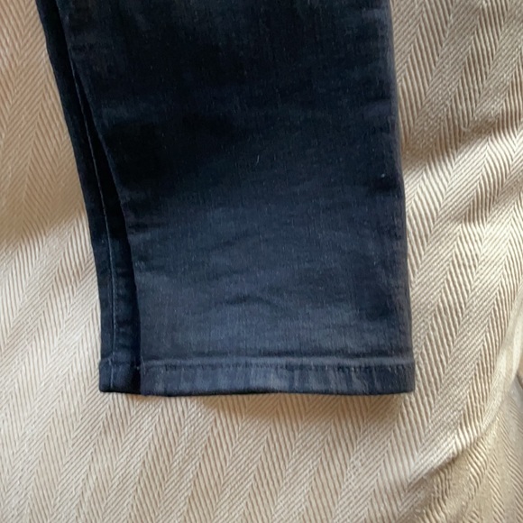 Bebe Jeans - Picture 10 of 11